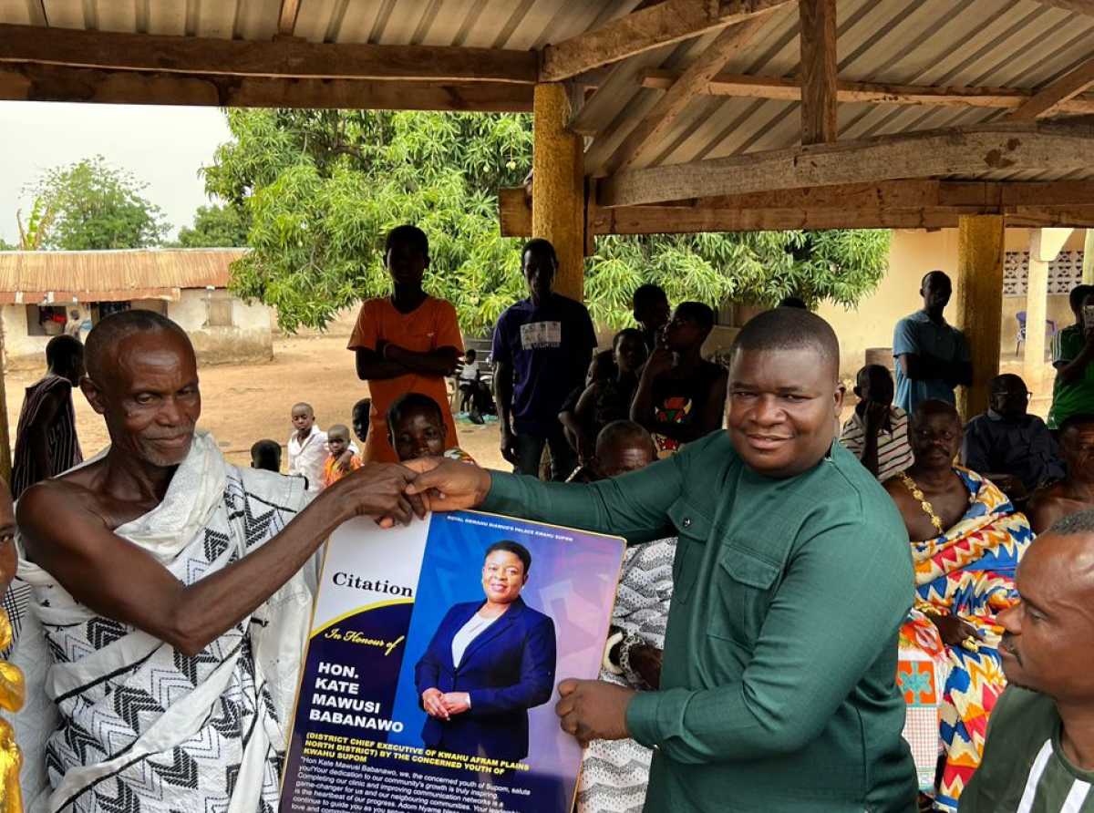 Supom Community Honours DCE Kate Mawusi Babanawo at Yenkofie Easter Celebration